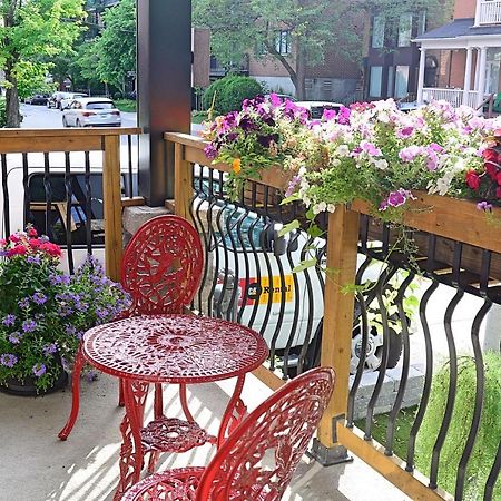 Ottawa Downtown Executive Apartment Retreat With Private Balcony Near Bank Street - Sleep Max 2 외부 사진